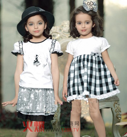 С��B��ͯ�b �P(gu��n)�ی����������L(zh��ng)