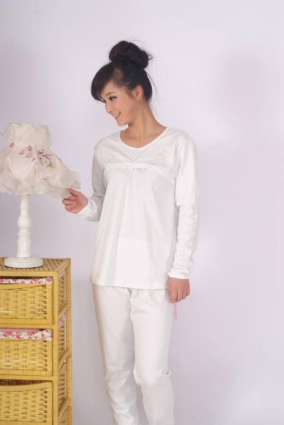 ܰ��ϲ����ɫyunf���