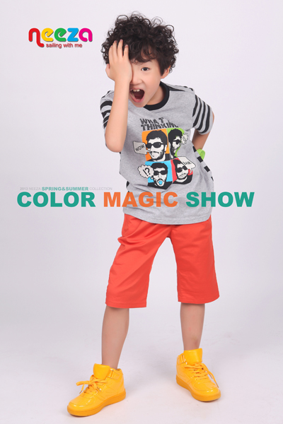 樂(lè)鯊新款童裝紅色