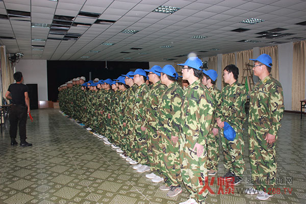 火爆網(wǎng)絡(luò)拓展培訓(xùn)