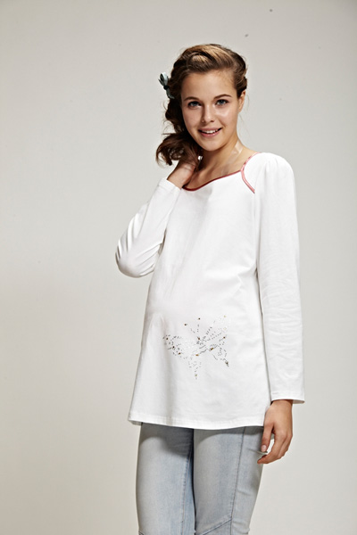 �����ɫ����yunf��