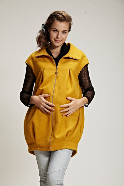 添茜黃色短袖yunf服