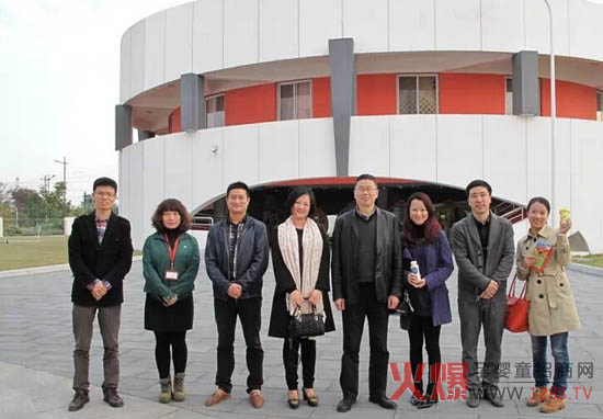 ��������ί�W�RζȫʳƷƷ���w��^�M�п���