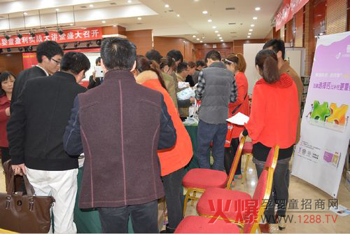 �𱬾W(w��ng)��(sh��)��(zh��n)���v�ú���վ�̼҇L�����^