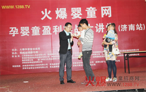 �������ױ�������𱬌�(sh��)��(zh��n)���v�Ý�(j��)��վ