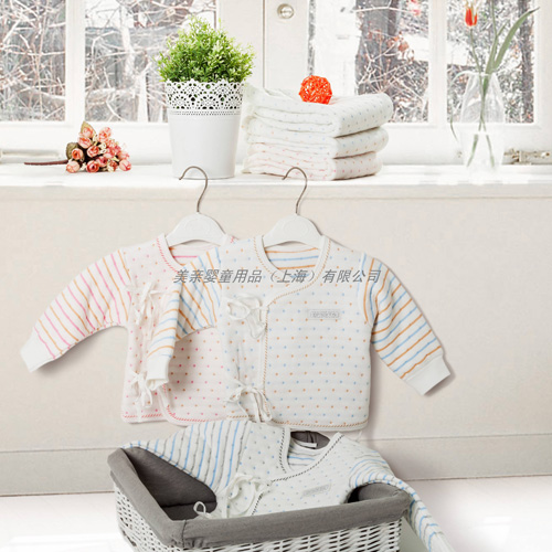 美親yinge有機(jī)棉上衣