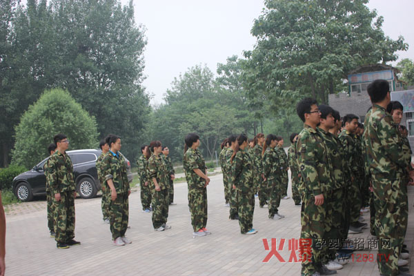 團結 互助 感恩