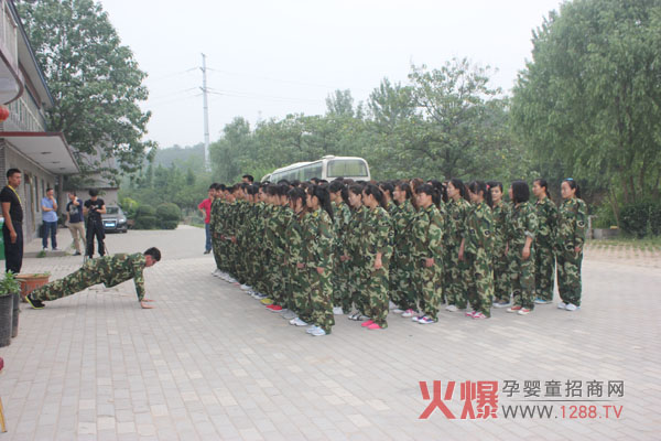 ��Ӗ(x��n)�I(l��ng)��֮���ж����F(tu��n)�Y(ji��)��ͻ�ơ�