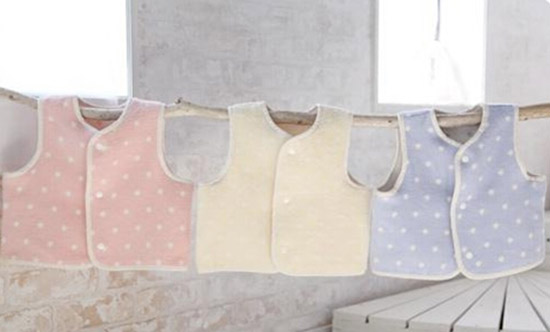 貝樂(lè)思yingye純棉毛布開(kāi)襟式背心