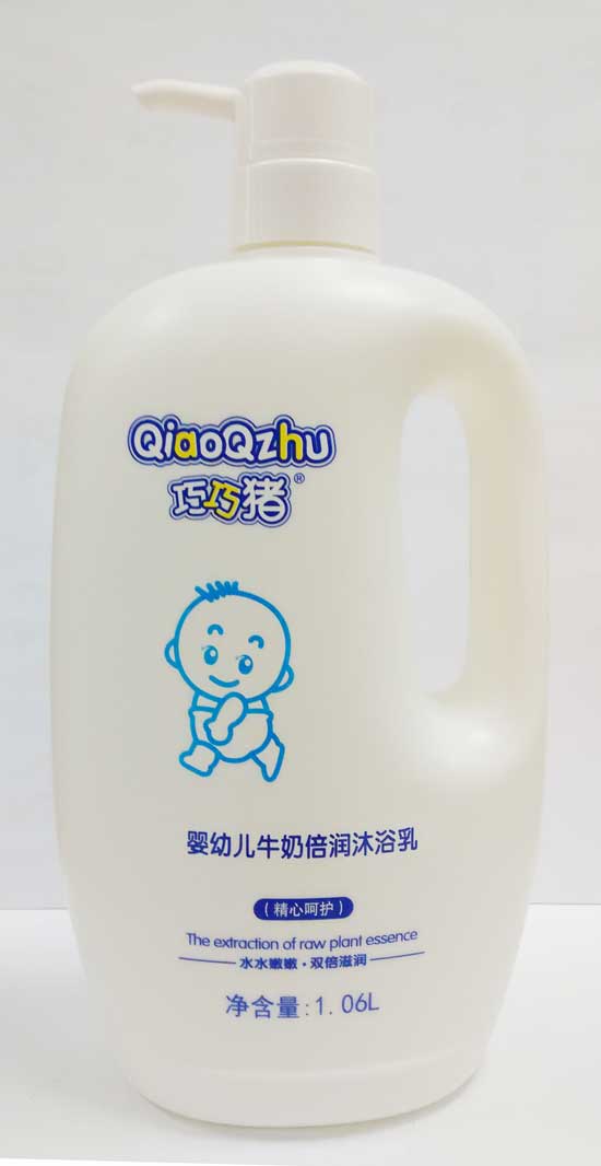 巧巧豬牛奶倍潤(rùn)沐浴露1