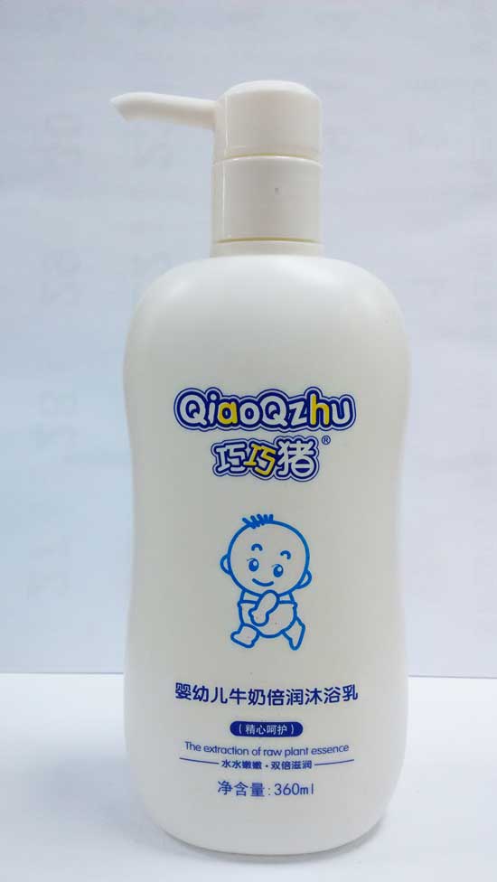 巧巧豬360mlyingye牛奶倍潤沐浴乳