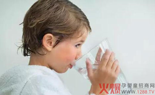  (t��ng)������Ԓ(hu��)�I(m��i)�˹�����ͯˮ��