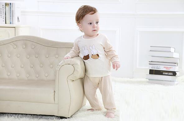 蓓琪兔yinge內(nèi)衣2015春夏新款間條短袖開檔哈衣0