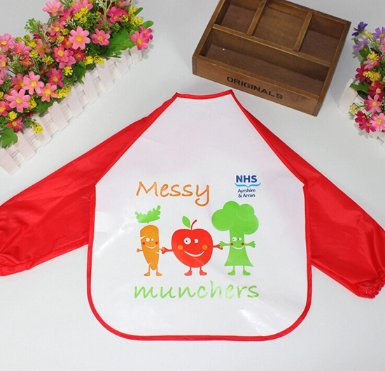 yingeEVA免洗吃飯衣圍兜圍嘴長(zhǎng)袖中國(guó)紅