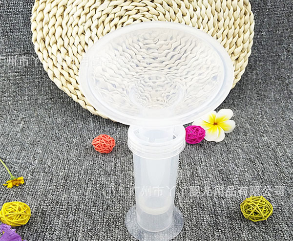 咪咪愛針筒吸乳器.jpg 咪咪愛針筒吸乳器.jpg