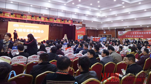 ԭ���B(t��i)����Ȼ�����۰��m����ѝ���ࡶĸ�����۷��(hu��)������վ���Ì�(sh��)����������ĸ��������