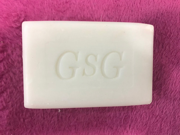 果果森yinge柔護洗衣皂產(chǎn)品.jpg 果果森yinge柔護洗衣皂產(chǎn)品.jpg