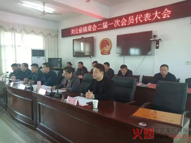 ���뼯�F(tu��n)�����L(zh��ng)�����鮔(d��ng)�x�鄢���R�(zh��n)�̕�(hu��)��(hu��)�L(zh��ng)