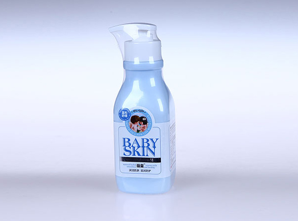 麗親yinge洗發(fā)沐浴露.jpg 麗親yinge洗發(fā)沐浴露.jpg