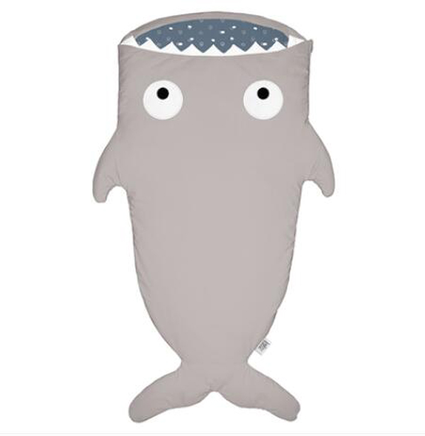 西班牙baby bites兒童大鯊魚睡袋 藍(lán)灰云朵.jpg 西班牙baby bites兒童大鯊魚睡袋 藍(lán)灰云朵.jpg