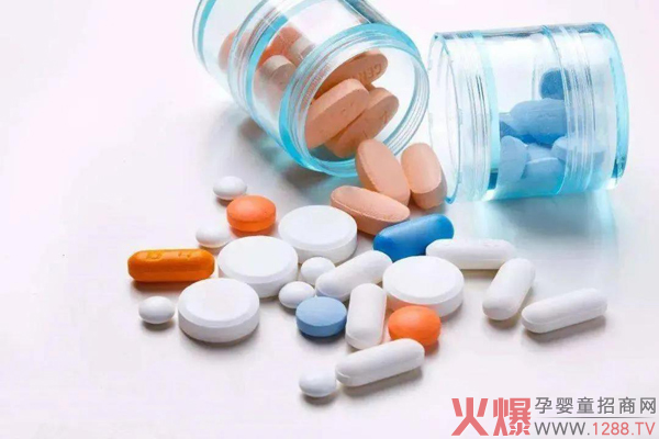 Louver�R���m������؛|�^�꺦�º��ӷeʳ���W(xu��)��(hu��)�@�����p�ɑ�(y��ng)��(du��)