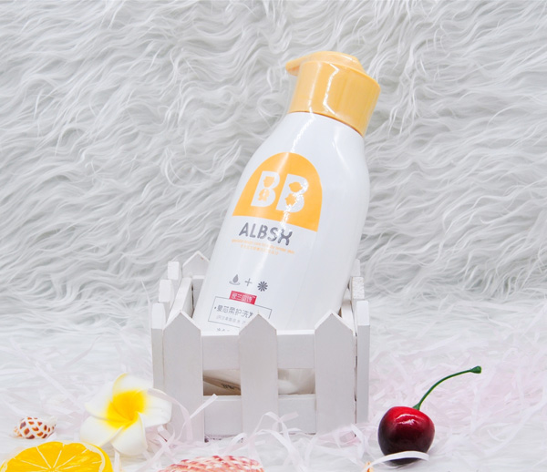 愛蘭貝詩泉芯柔護洗發(fā)乳.jpg 愛蘭貝詩泉芯柔護洗發(fā)乳.jpg