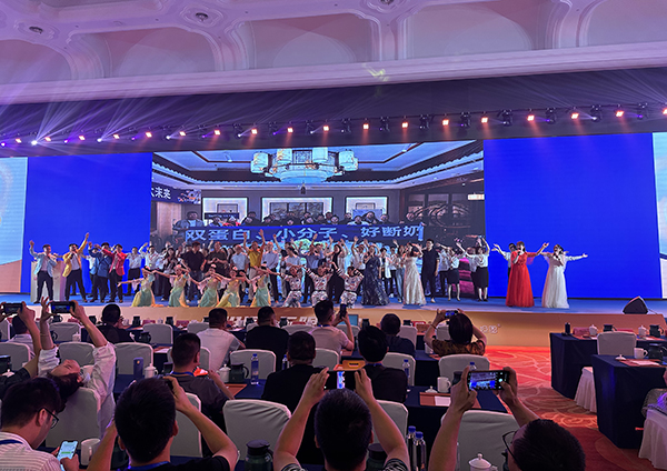 光明致優(yōu)小分子奶粉新品發(fā)布會(huì) (7).jpg 光明致優(yōu)小分子奶粉新品發(fā)布會(huì) (7).jpg