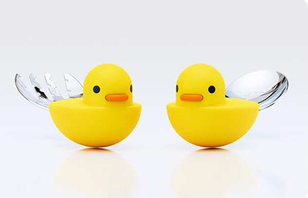 寶寶加勺勺鴨學食叉勺.jpg 寶寶加勺勺鴨學食叉勺.jpg