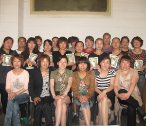 ���K�����н�(j��ng)�N�̈F(tu��n)�