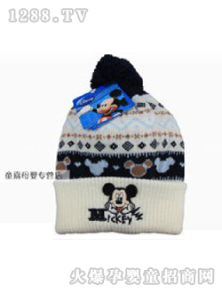 ��������yingeñ�ײ�ɫ