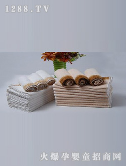 ����ˬ��ɫ��ͯë��