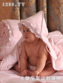 �����ܷ�ɫyinge����