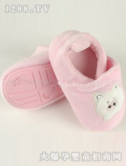 ��ɫyinge��ů�W(xu��)��Ь