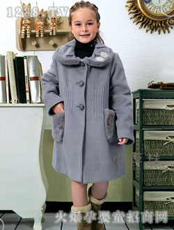 С���޻�ɫ�r(sh��)�д���