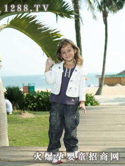 С������r��Ůͯ�b