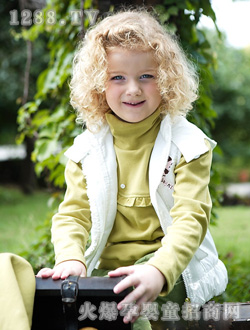 ׿�SŮͯ�L(zh��ng)�����b