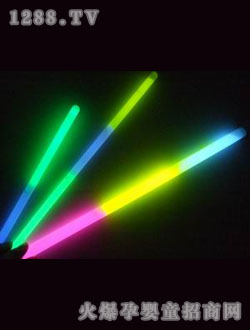 �����������ɫ