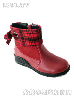 �ƶ��Ҷ��tɫ��ͲСͯƤѥ