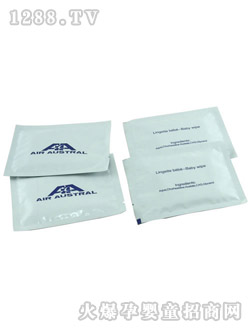 MONTHyinge���Ý��