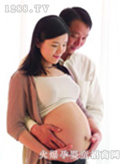 森芭蒂新穎全家福照