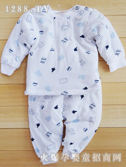 ͯ����ɫyinge���b