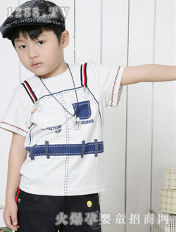 ��ӯ��ɫ���eT��