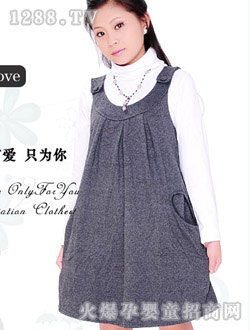 Ψ�ۻ�ɫyunf������