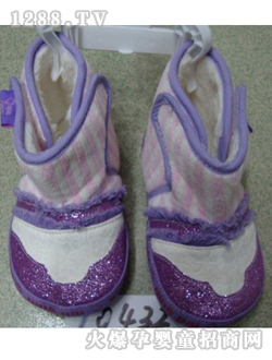 ���뷿��ɫ���c(di��n)yingeЬ