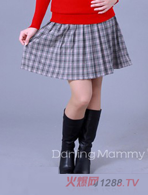 �������Ӣ���LС����yunf����ȹ