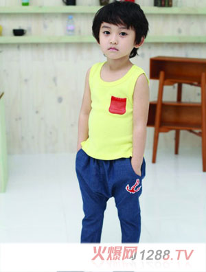 �{ɫ�����{�S���b