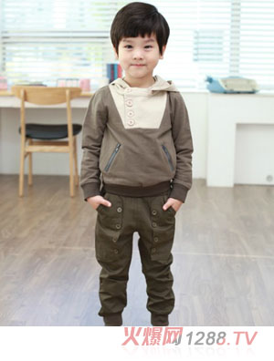 ����������ɫ��ͯ�\�����b