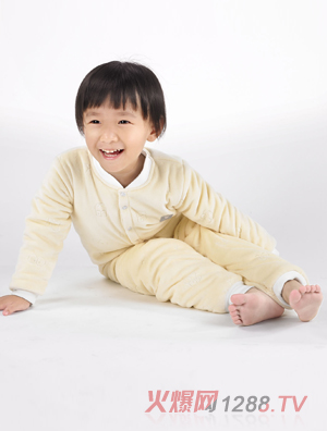 卓兒秋冬天鵝絨對襟套裝