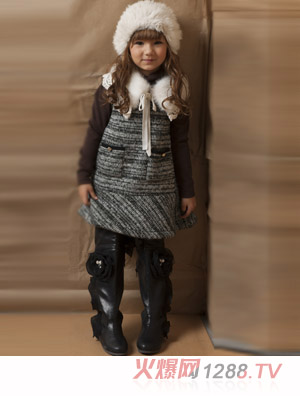 �r(sh��)��С�~(y��)�n��Ů�b