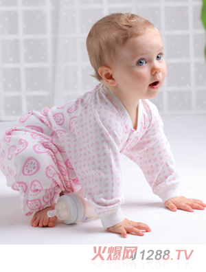 ź����yinge�B�w�·�ɫ